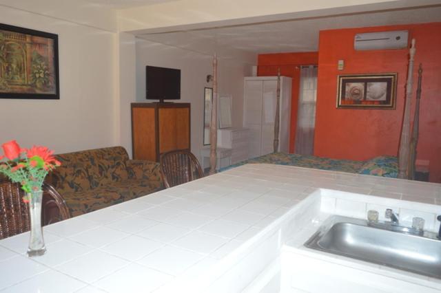 Bay Heights B&B โกรส อิส์ลีต ภายนอก รูปภาพ