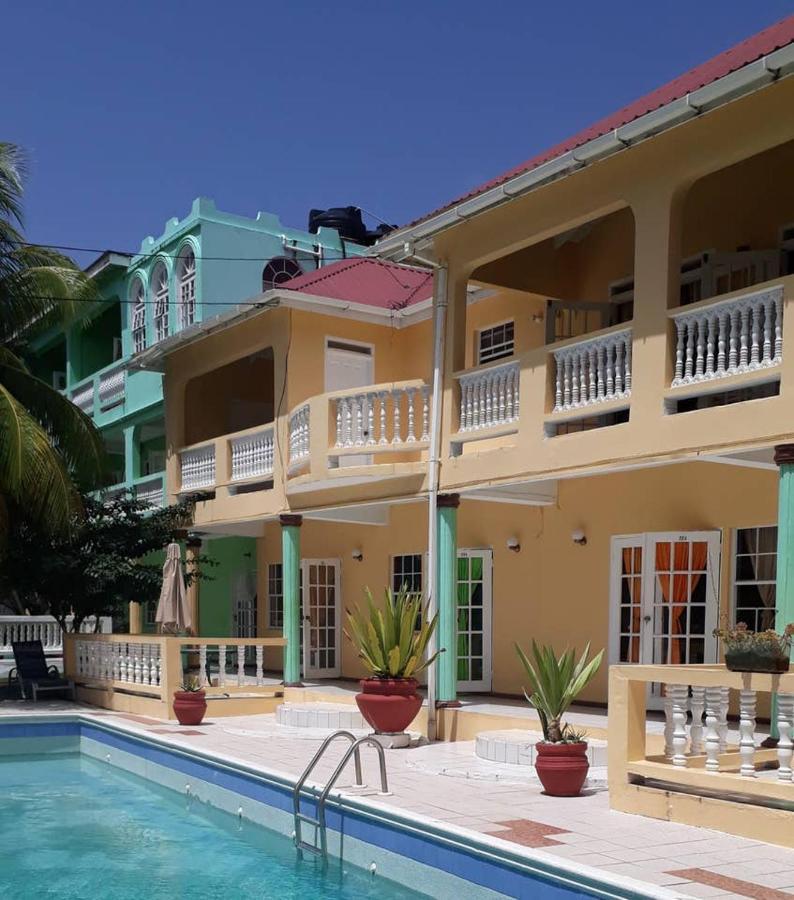 Bay Heights B&B โกรส อิส์ลีต ภายนอก รูปภาพ